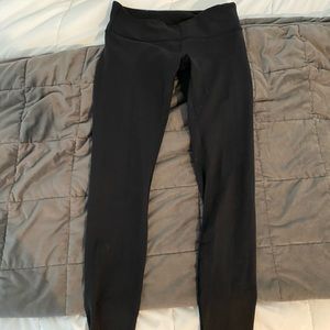Lulu lemon Wunder Under Tight size 8